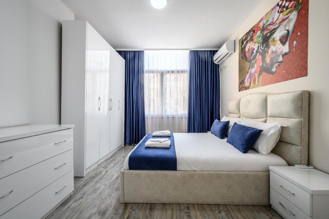 Miku Apartment-modernly Designed Downtown